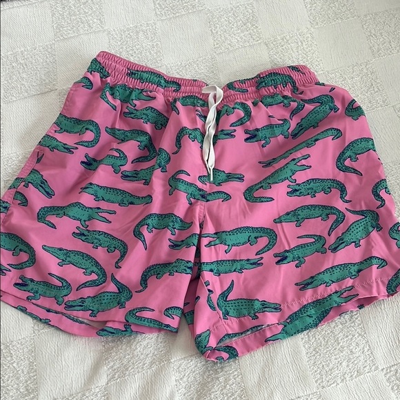 Chubbies Alligator Pink Swim Trunks Size XL - Picture 1 of 5